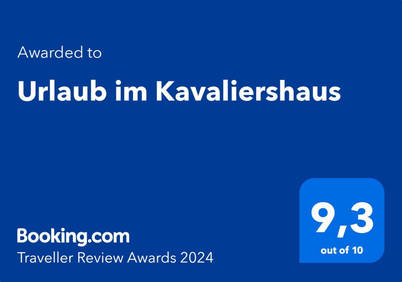 4 Wunderschoene Ferienwohnungen Im Kavaliershaus シュヴェリーン エクステリア 写真